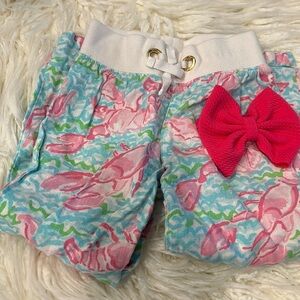 Lilly putilizer size XS girl bottoms. Good condition. Bow not included